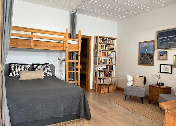 Surfkajuete - Ferienwohnung In Warnemuende